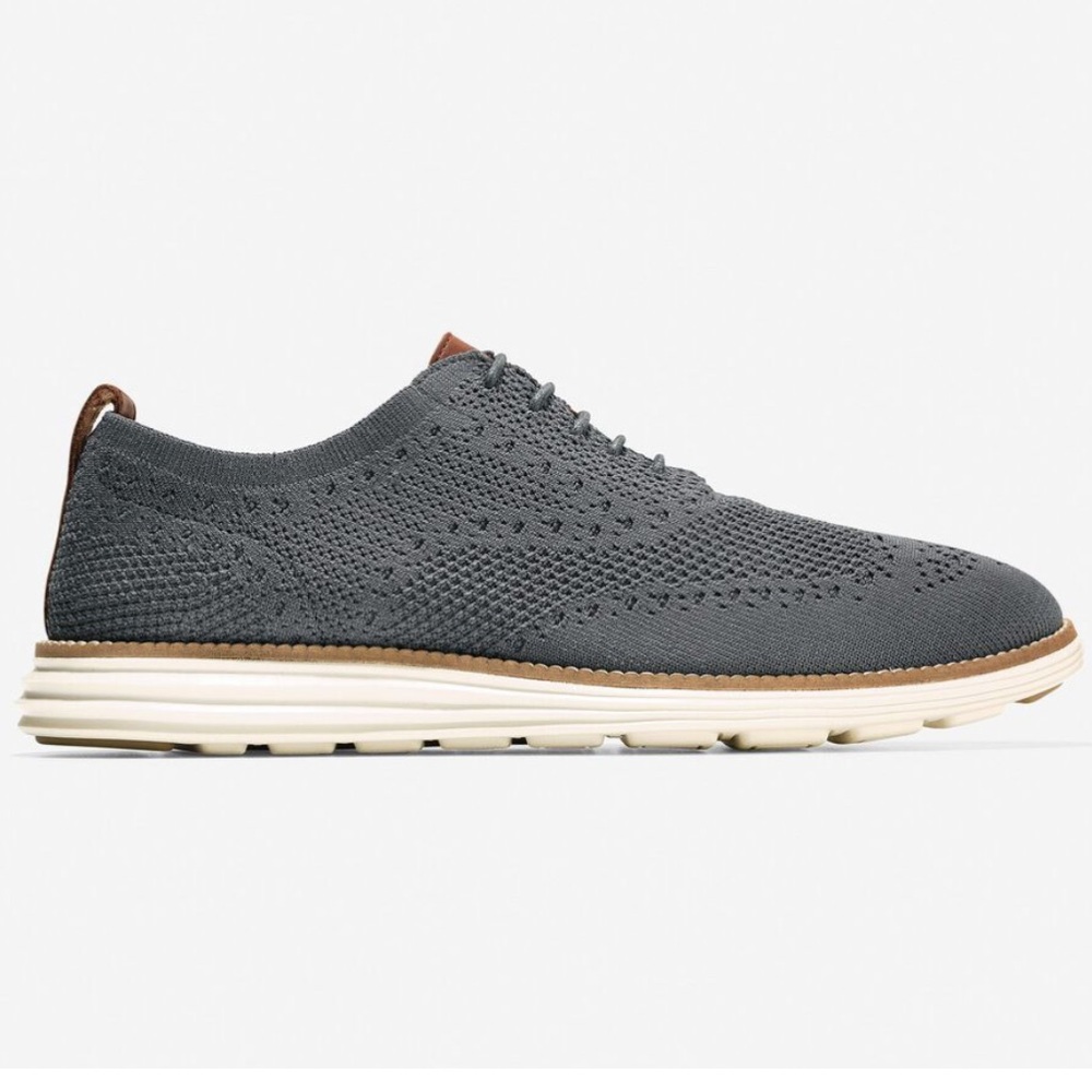 Cole Haan OriginalGrand Wingtip Oxford Men's size 8.5